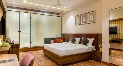 Saltstayz Trinity - Chandigarh Mohali Room Type - Superior Suite with Balcony