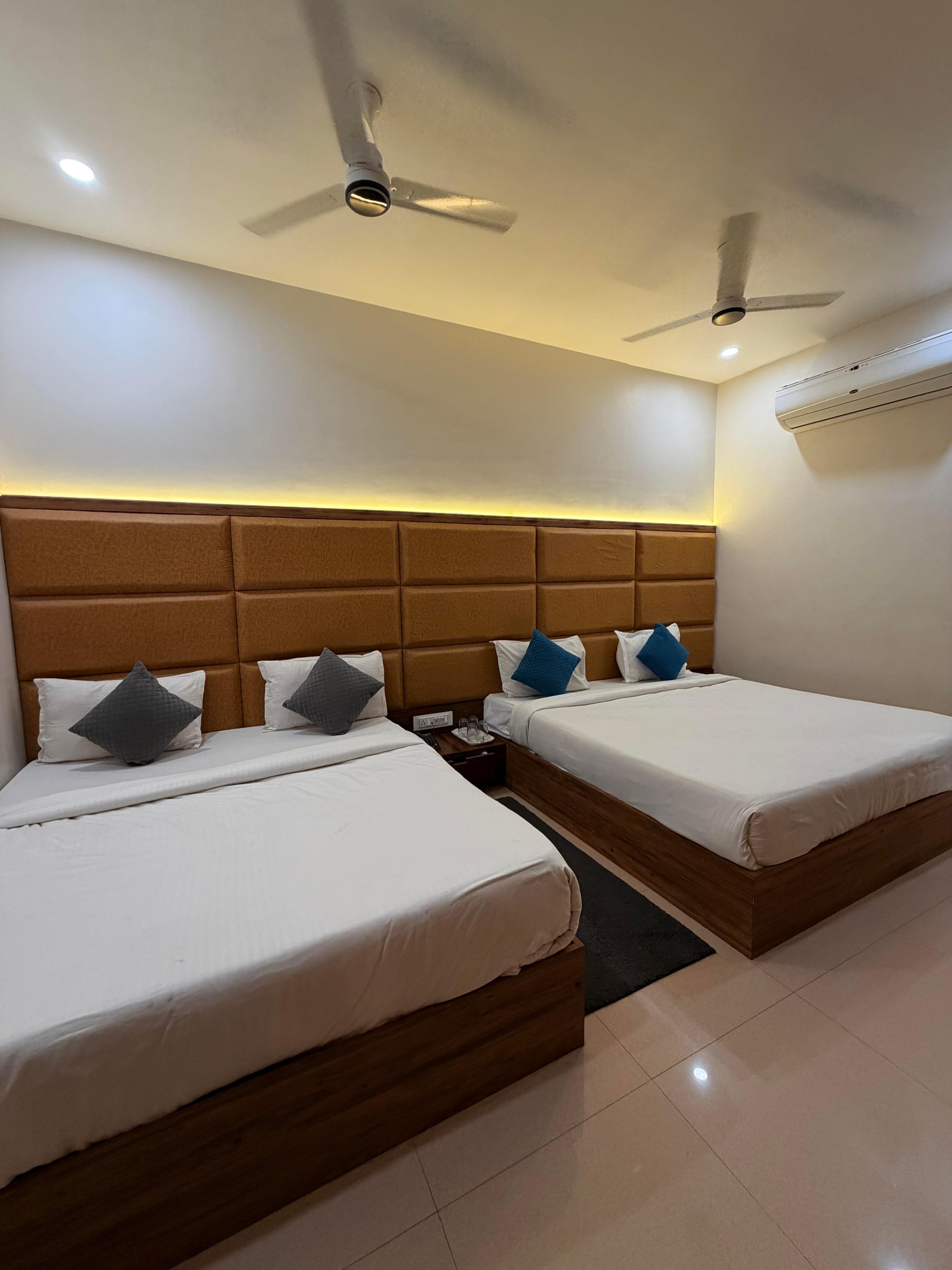 Hotel Kashni - Tap to explore photos