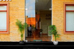 Apoorva Guest House
