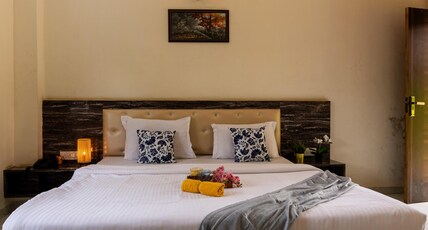 Arnnas Resort Room Type - Deluxe Room