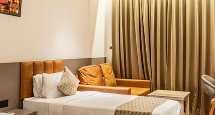 Krown Palace Resort Room Type - Executive Twin Room with Balcony