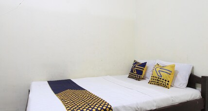 Hotel O Penginapan Tanjung Alang Syariah Room Type - SPOT ON Double