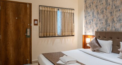 Hotel StayBird - Cove, Kharadi Room Type - Classic Compact Room