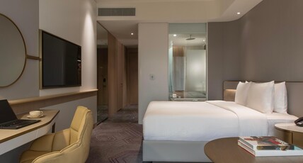 Crowne Plaza Kuala Lumpur City Centre Room Type - 1 King Standard Accessible