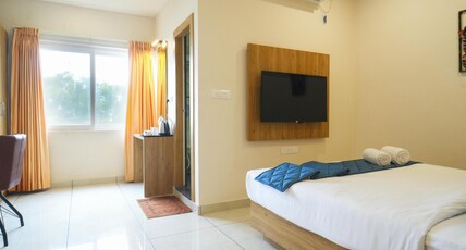 SIGNATURE INN Room Type - STANDARD TRIPLE