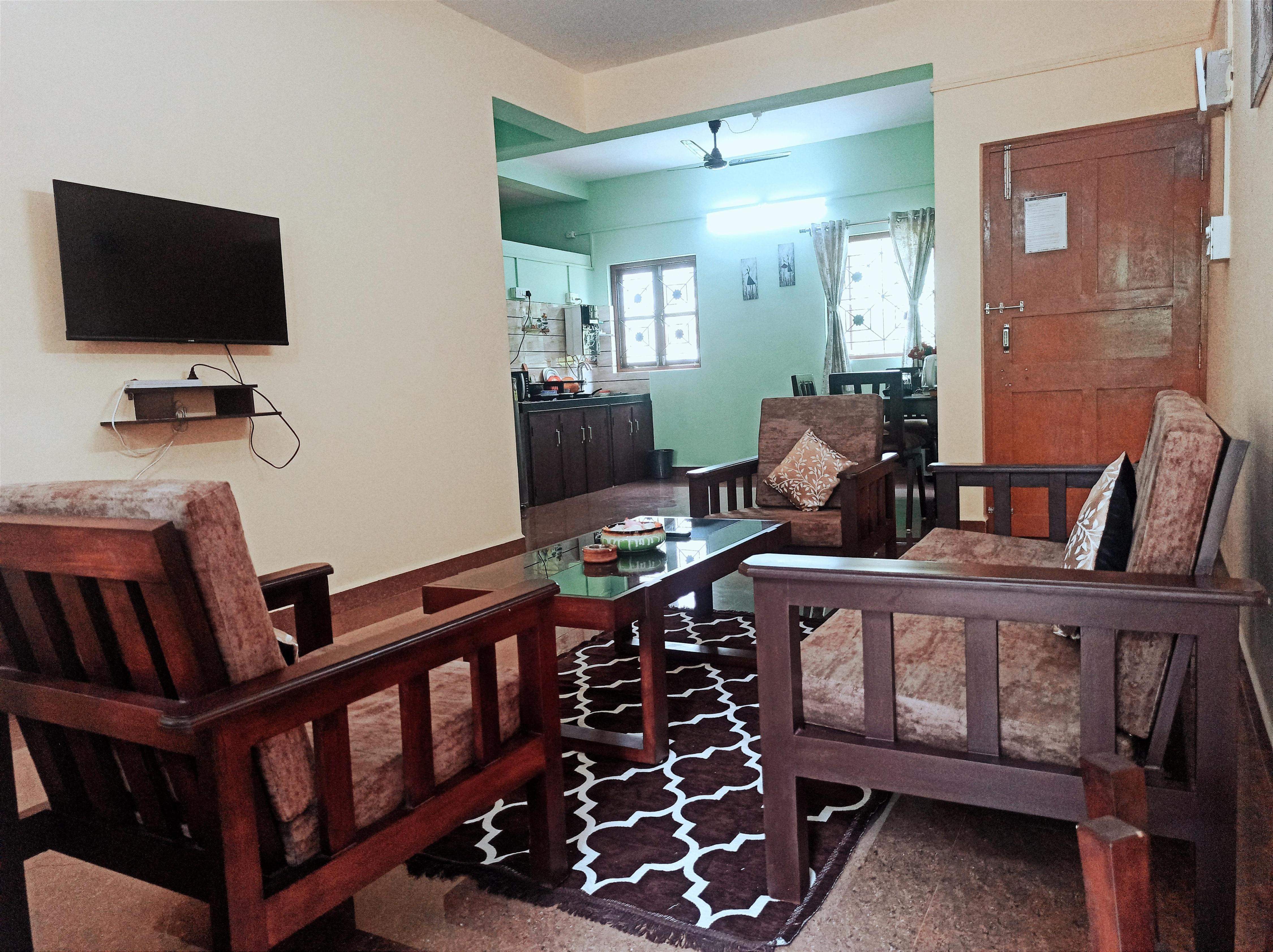 Benirosa Residency Homestay Apartments 3 - Tap to explore photos