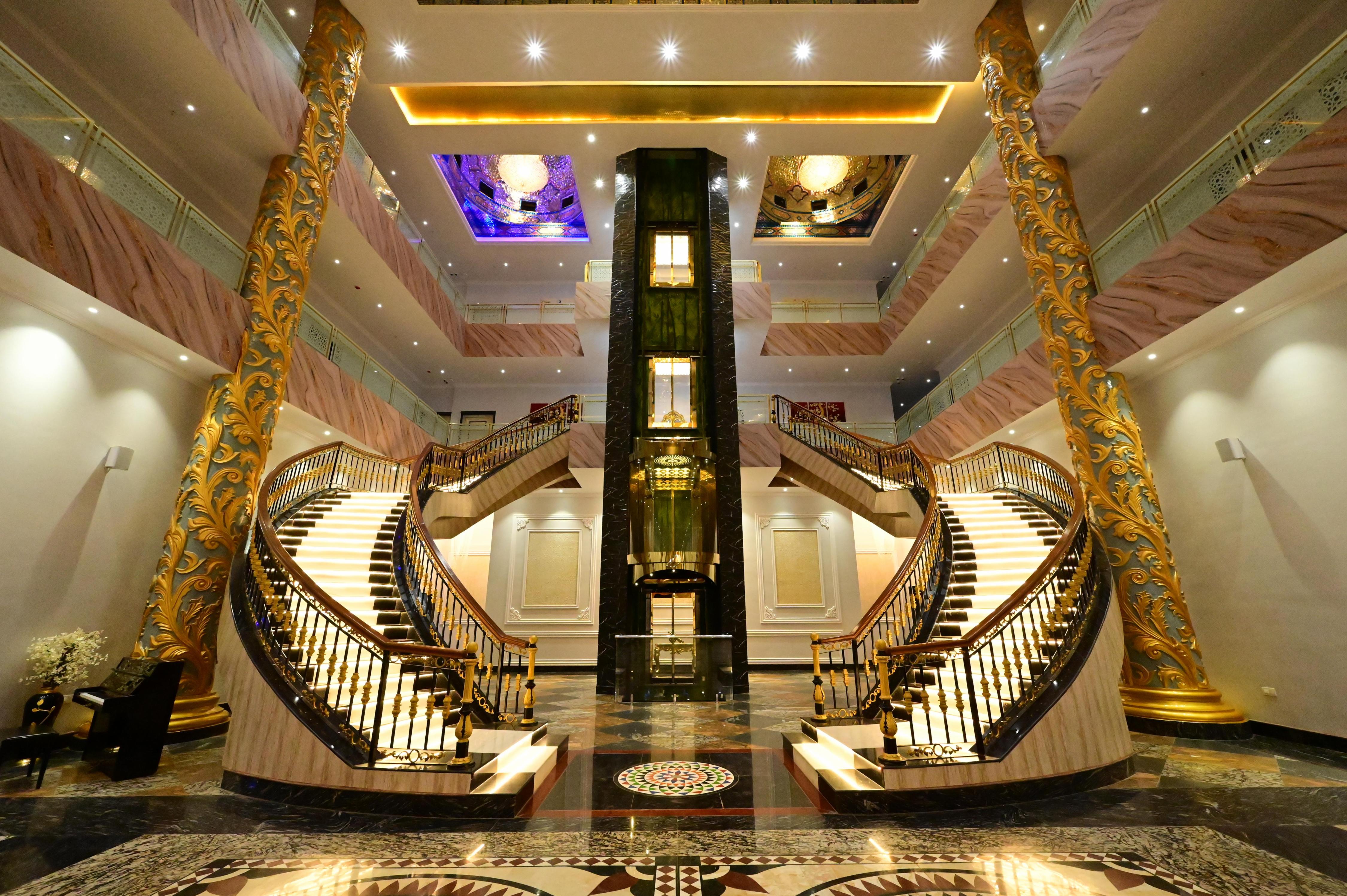 Main gallery