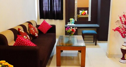 Vinayagam Residency Room Type - Standard Suite Room