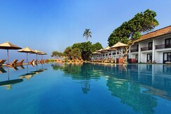 The Fortress Resort and Spa