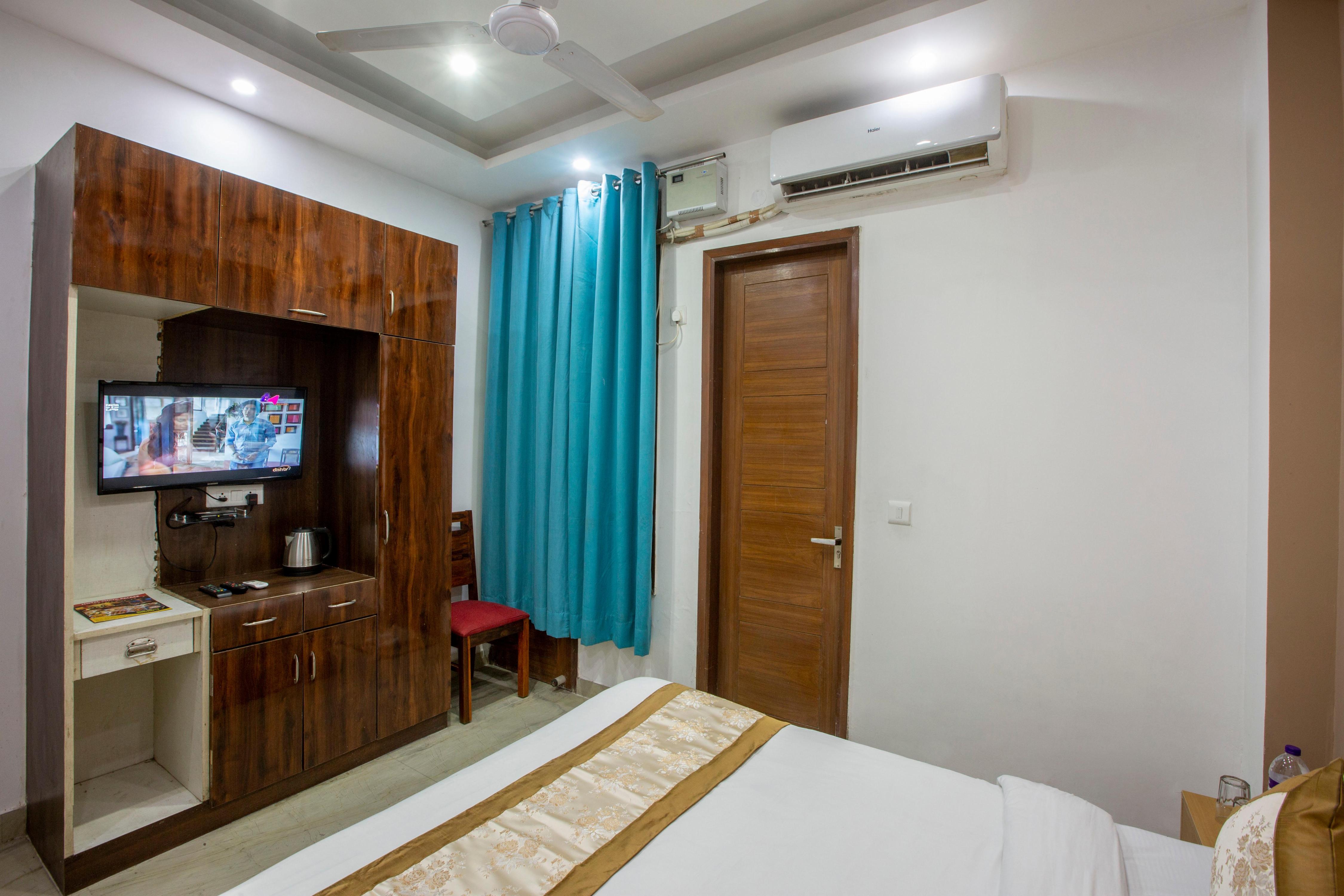 Hotel Surya Palace by Aura - Tap to explore photos