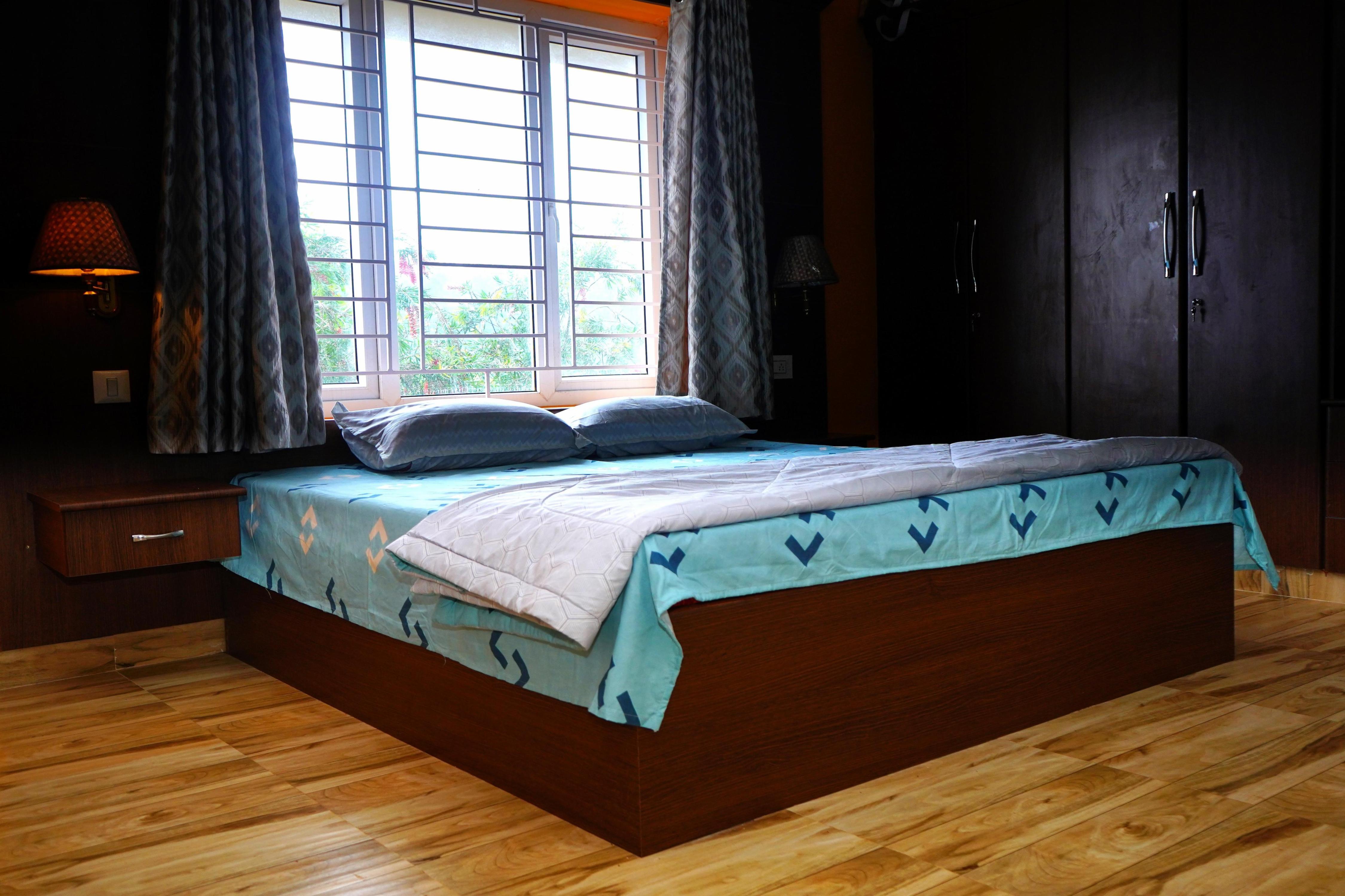 Me Time Stay Room Type - Bedroom 1