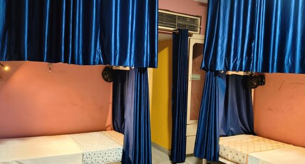 Ohh Hostler Jaipur Room Type - 6 Male Dormitory Room with Attached Washroom