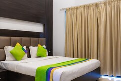 Treebo The Blue Roof