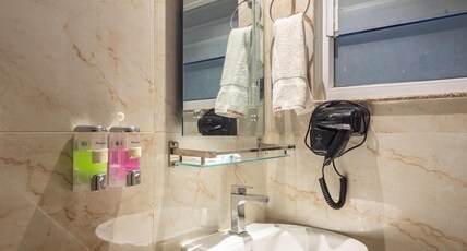 Amarawati Boutique Hotel Kathmandu Room Type - Deluxe Twin room