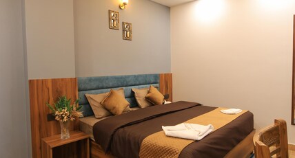 Hotel Mahadev Rishikesh Room Type - Double Room with Terrace