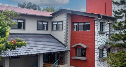 ama Stays & Trails | Dulwich Terrace, Panchgani Room Type - ENTIRE 4 BHK VILLA