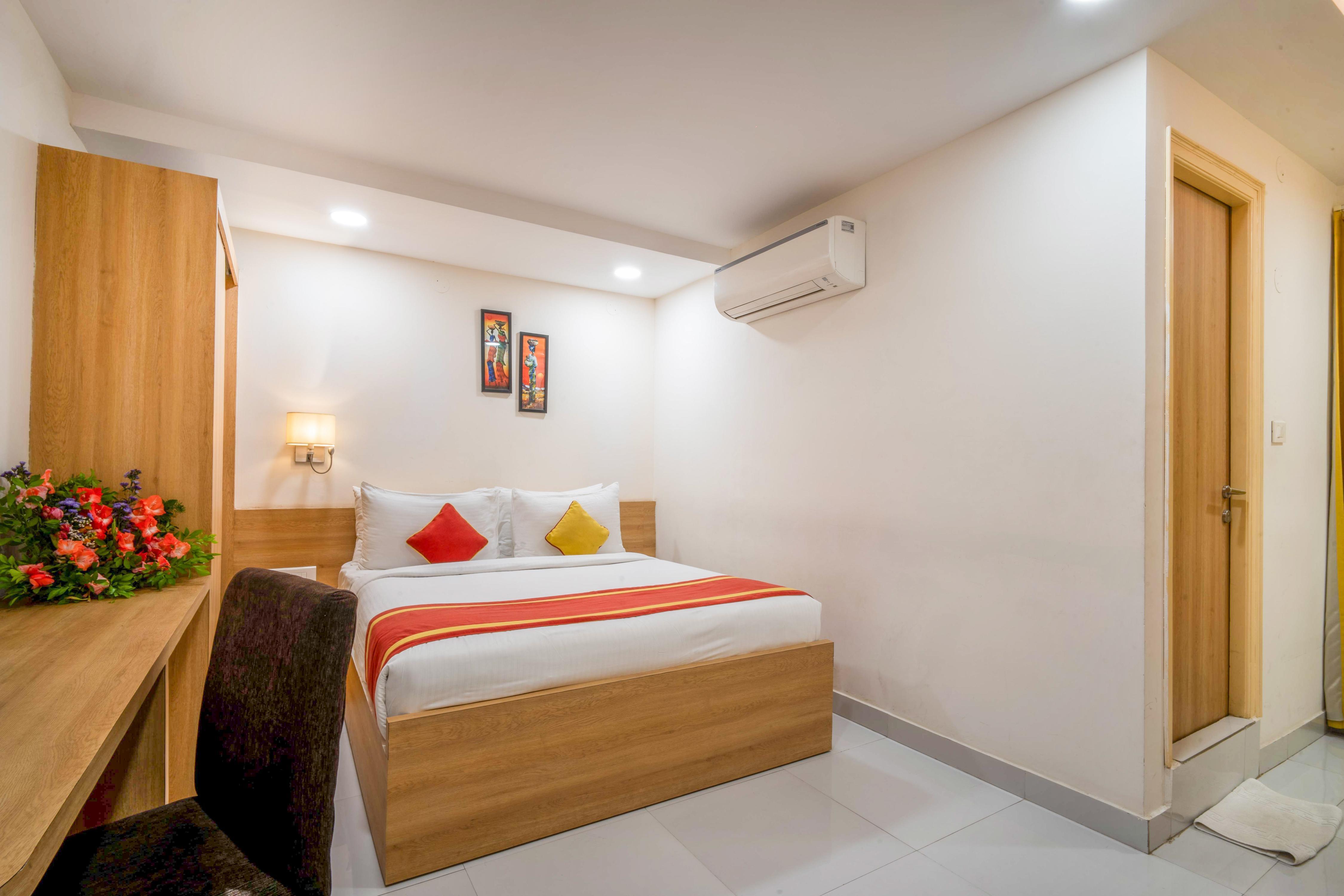 Hotel Sudarshan Grand