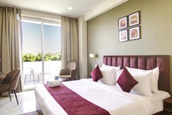 Saltstayz Select near Sohna Road City Center