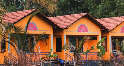 Gokarnastops Cafe and Stay Room Type - Std Non Ac cottage with Balcony