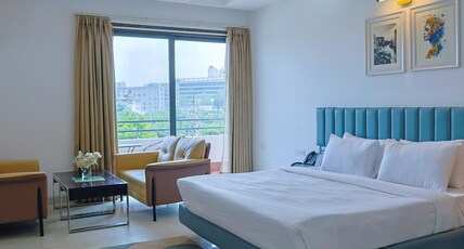 The Hoften Elite 32 Avenue, Sector 15, Gurugram Room Type - Executive Suite