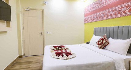 Shamuka Hotel (1 minute walk from Beach) Room Type - Executive Room