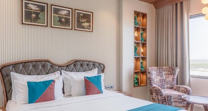 Pride Elite Dwarka Room Type - Premium Room with Sea View