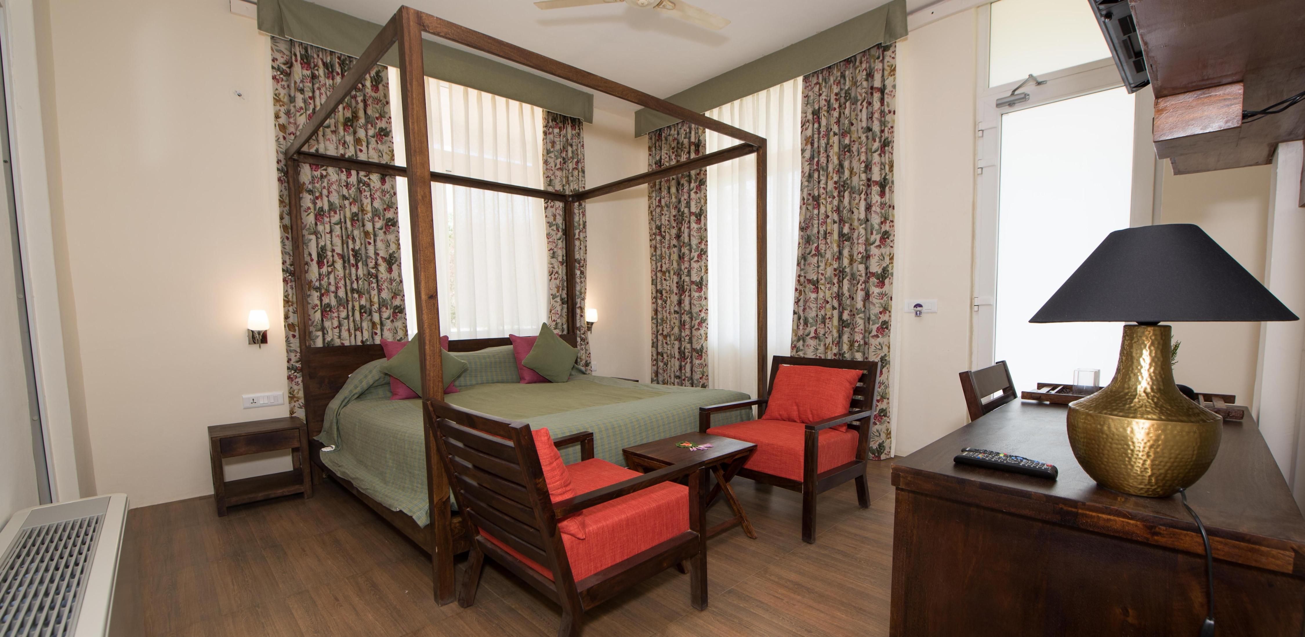 Wordsworth Lodge Luxury Hotel Mount Abu - Tap to explore photos