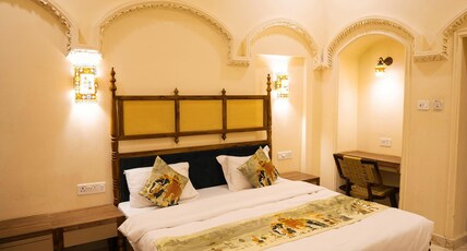 Captain Villa  Heritage House Room Type - Captain Villa King Room+