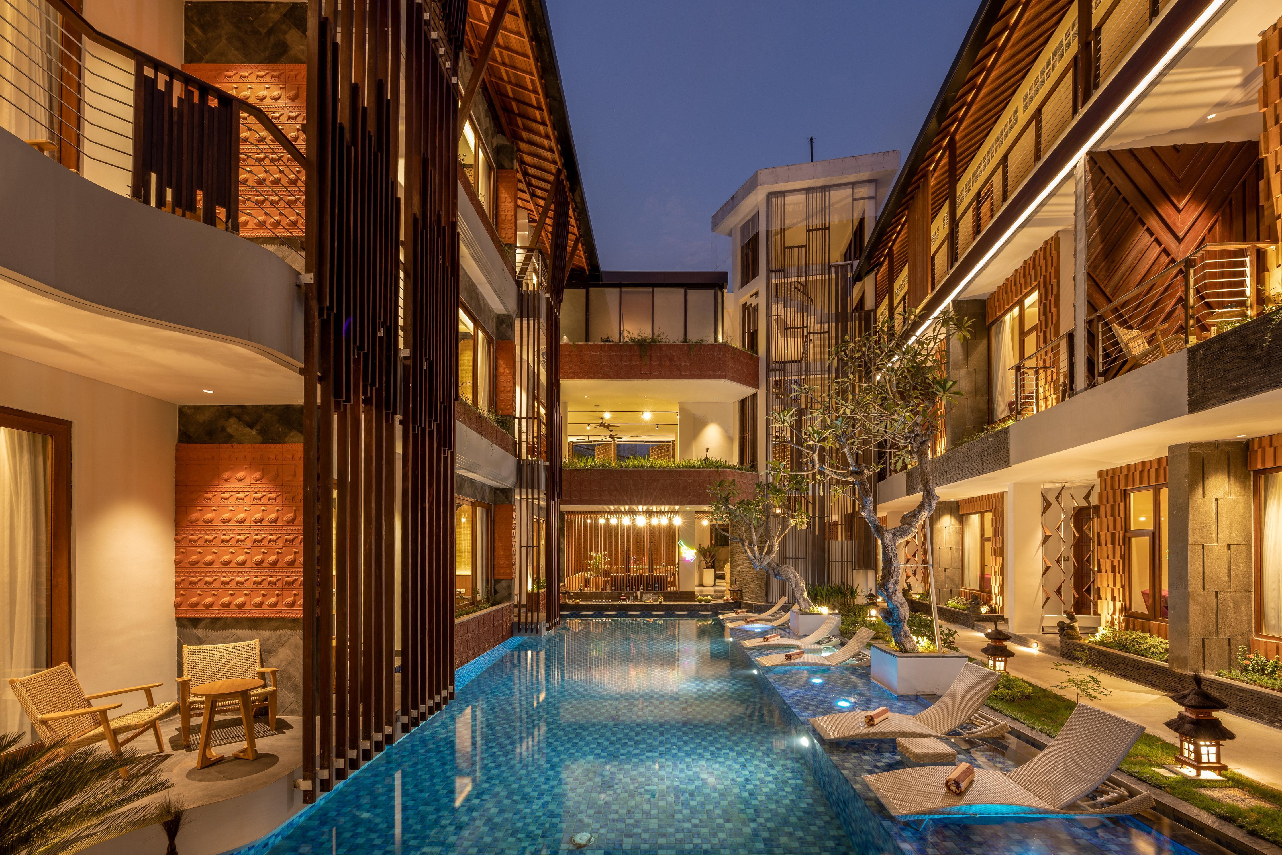 Mokko Suites Batubelig
