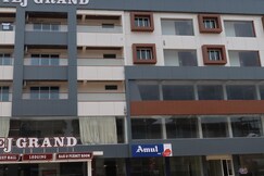 Hotel Tej Grand