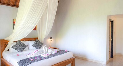 The Kleep Jungle Resort Room Type - Deluxe Double Room The Kleep Jungle Resort Room Type - Deluxe Double Room