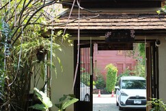 Capital O 75421 Baan Singkham Boutique Resort