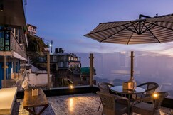 Zostel Mussoorie (Mall Road) 