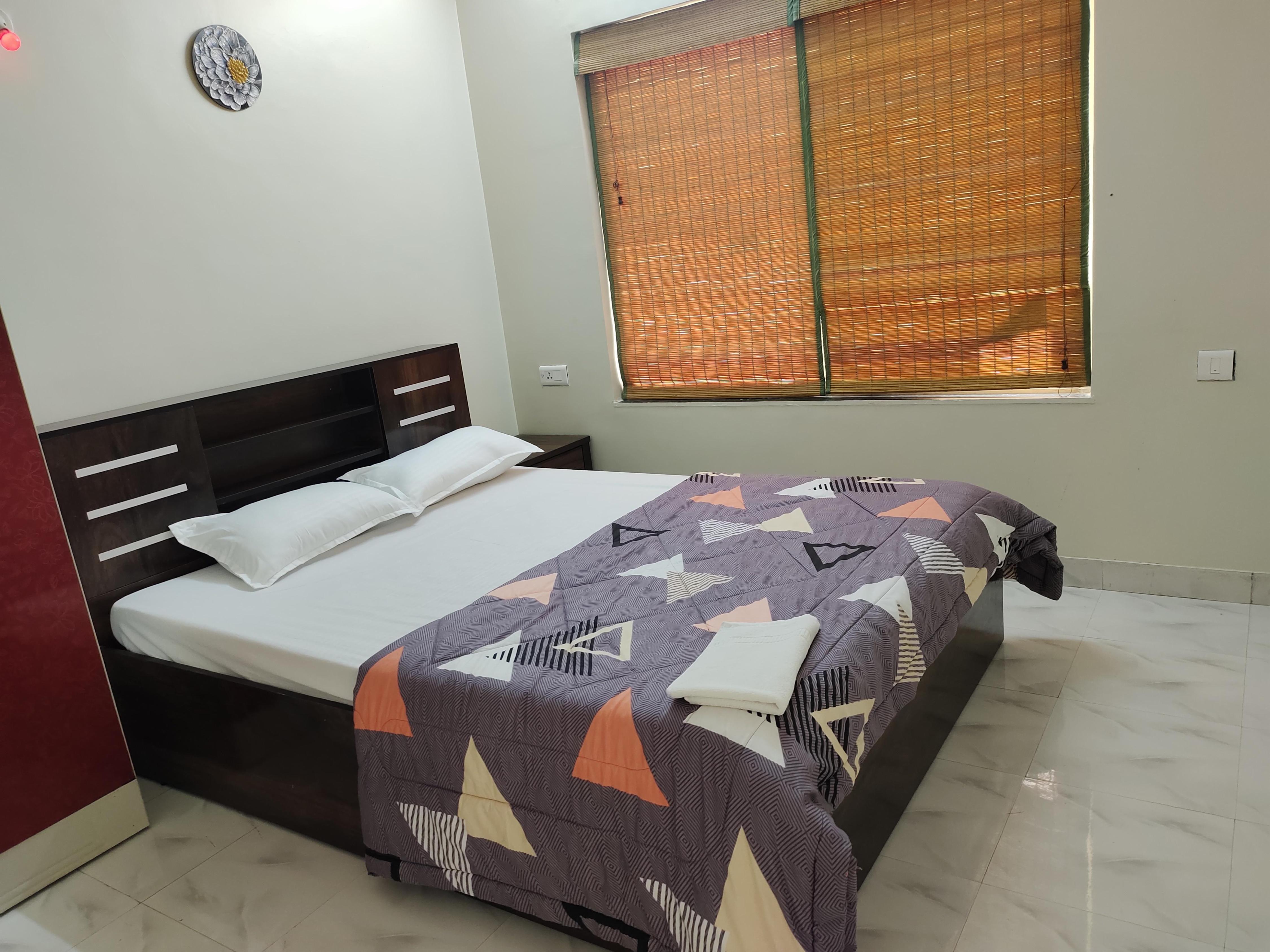Cozynest Homestay Baner - Tap to explore photos