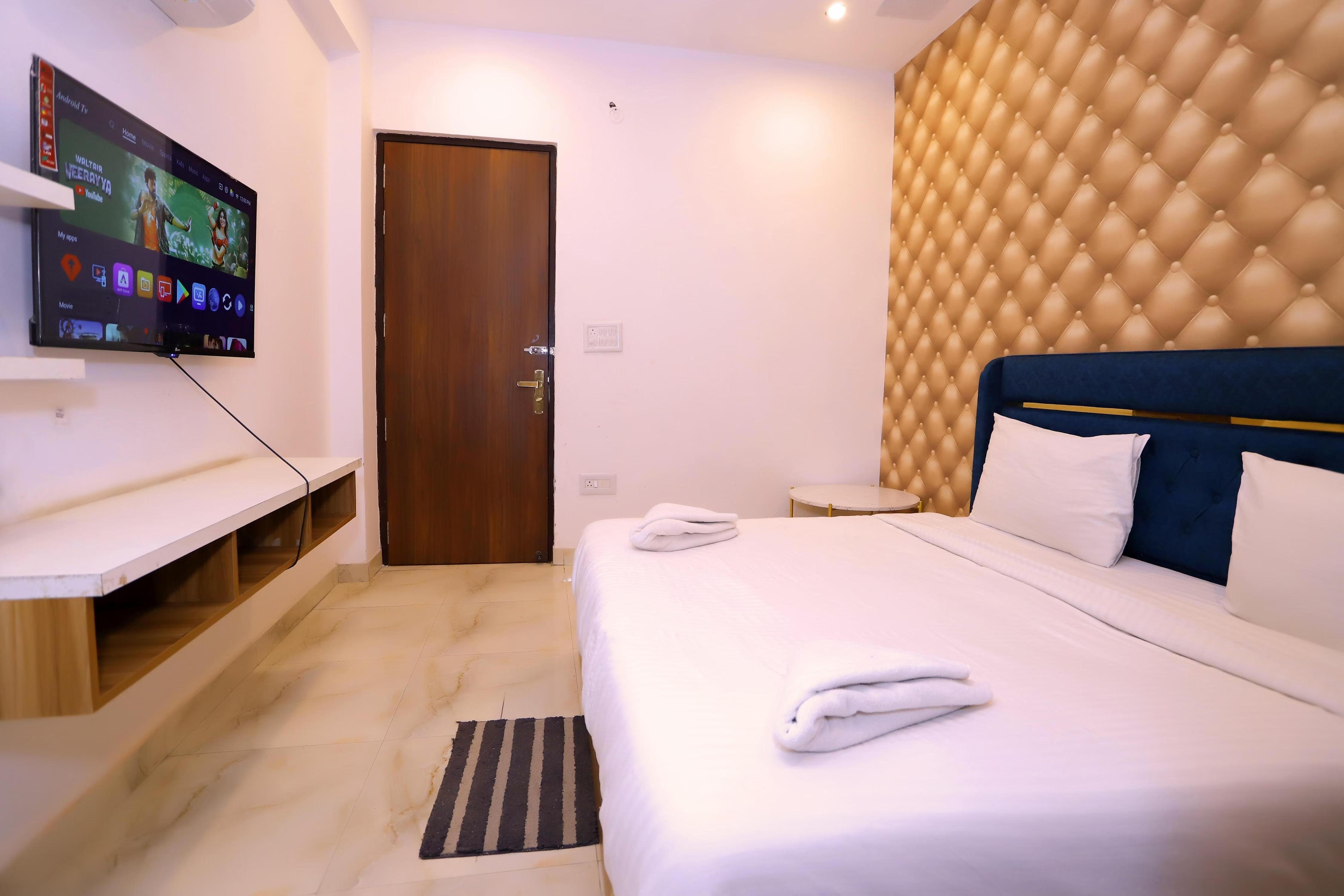 MM Hotel Noida by NBS - Tap to explore photos