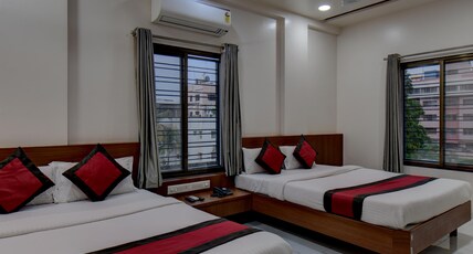 Hotel D Grand Room Type - PREMIUM FAMILY ROOM (Family Room With 2 Double Beds A.C) Hotel D Grand Room Type - PREMIUM FAMILY ROOM (Family Room With 2 Double Beds A.C)