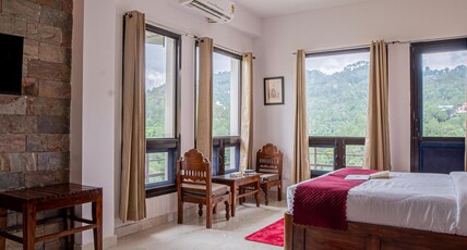 Captain Resorts Room Type - Super Deluxe AC Room with Balcony