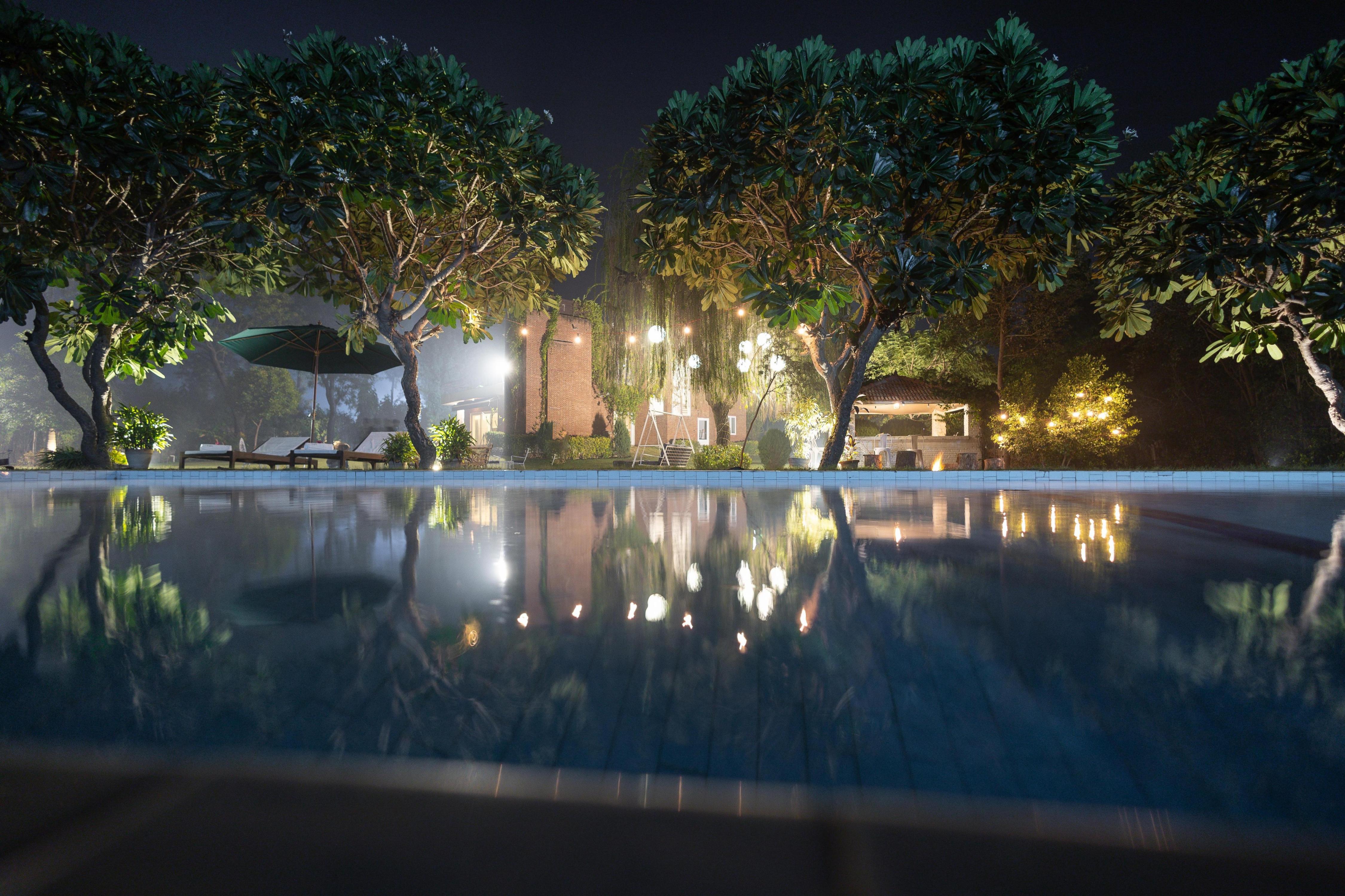 Hostie Humming Trees 4BHK Farmhouse Sohna - Tap to explore photos