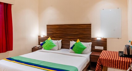 Treebo Express Inn Room Type - Economy Room Treebo Express Inn Room Type - Economy Room