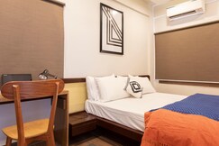 Handmade Homes Chic Micro Studios