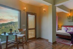 SaffronStays Edelweiss Estate: Amore