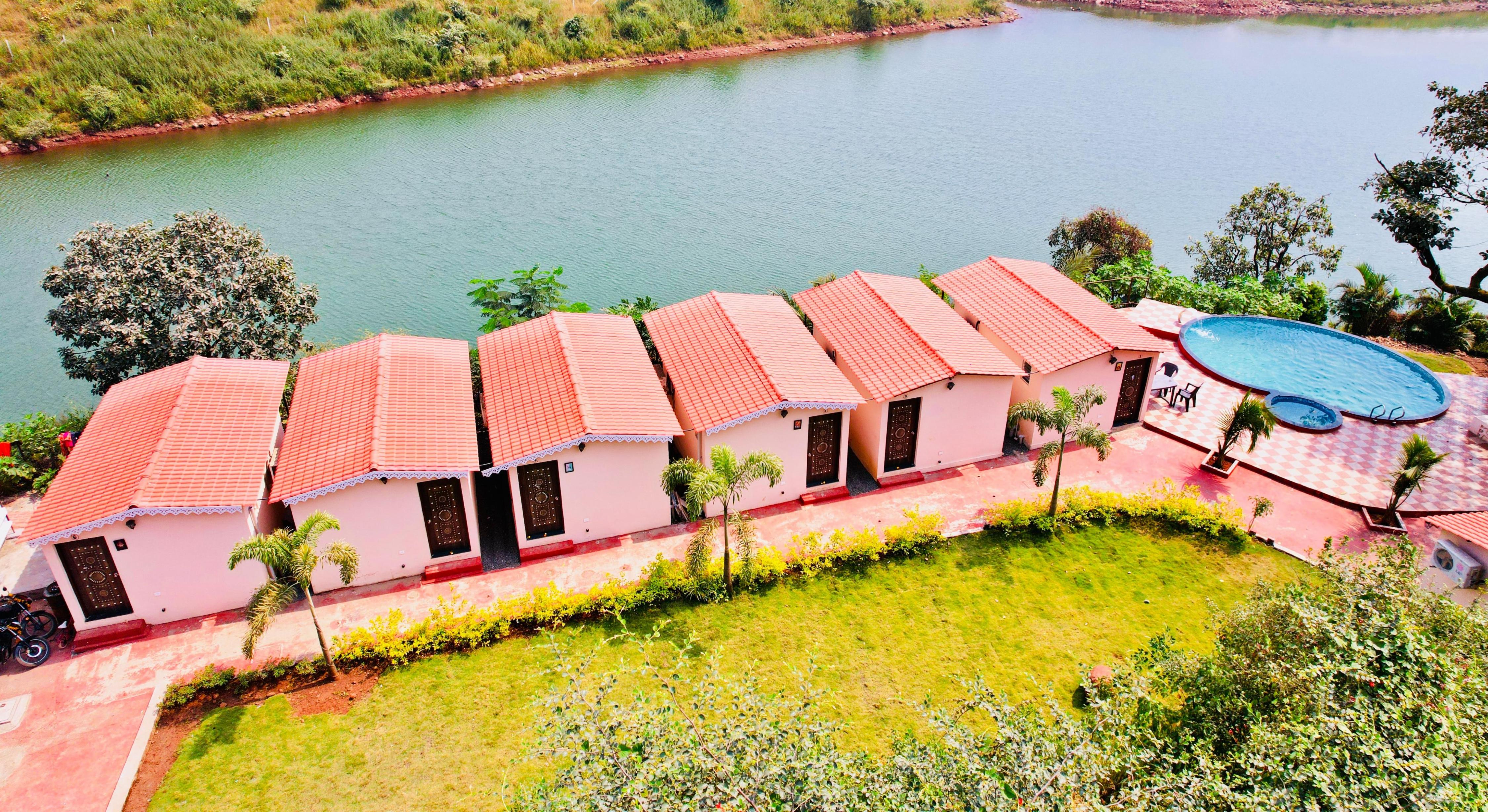 AANDRA LAKESTAY RESORT CAMPZONE