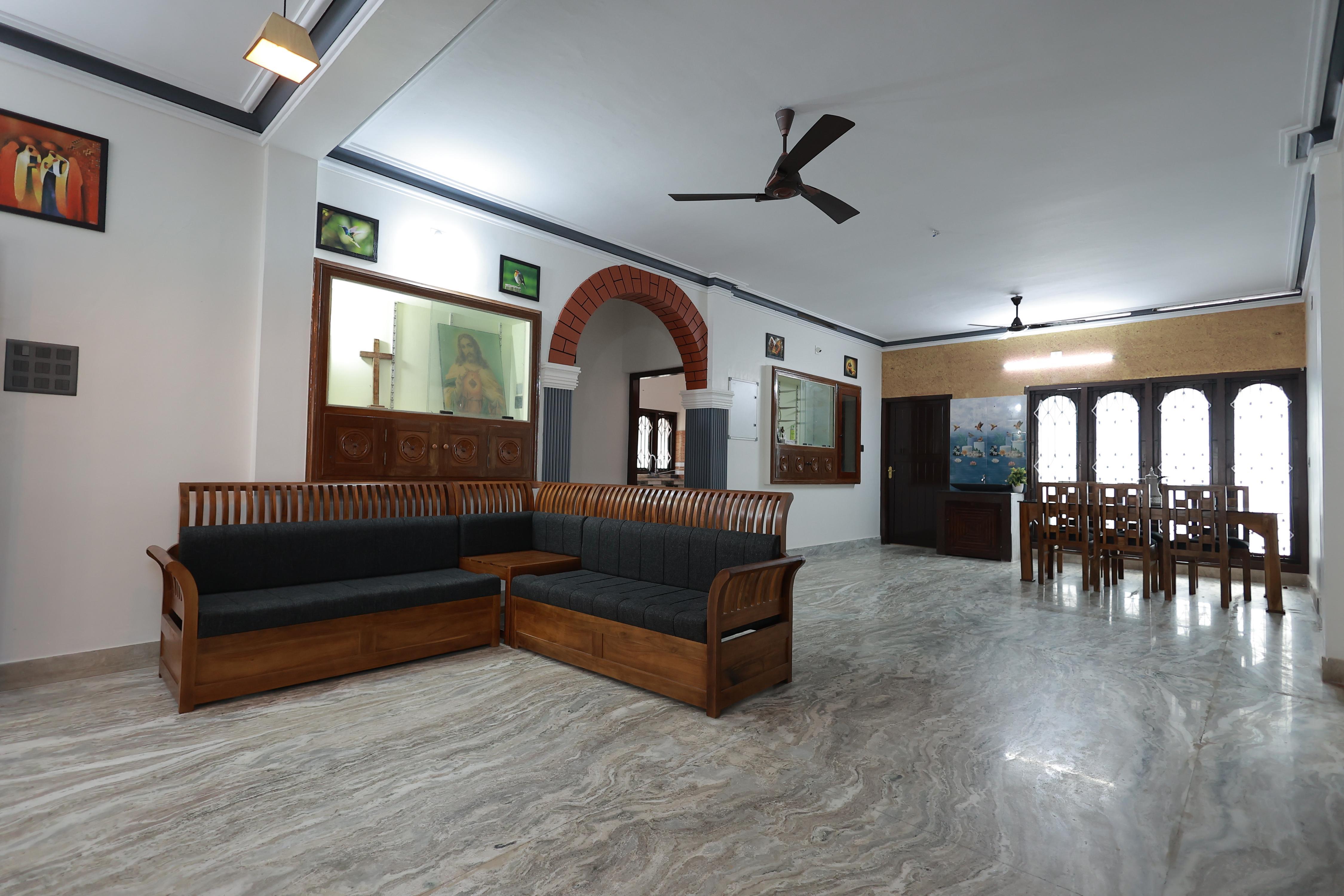 Ocean Queen Palace Poovar - Tap to explore photos