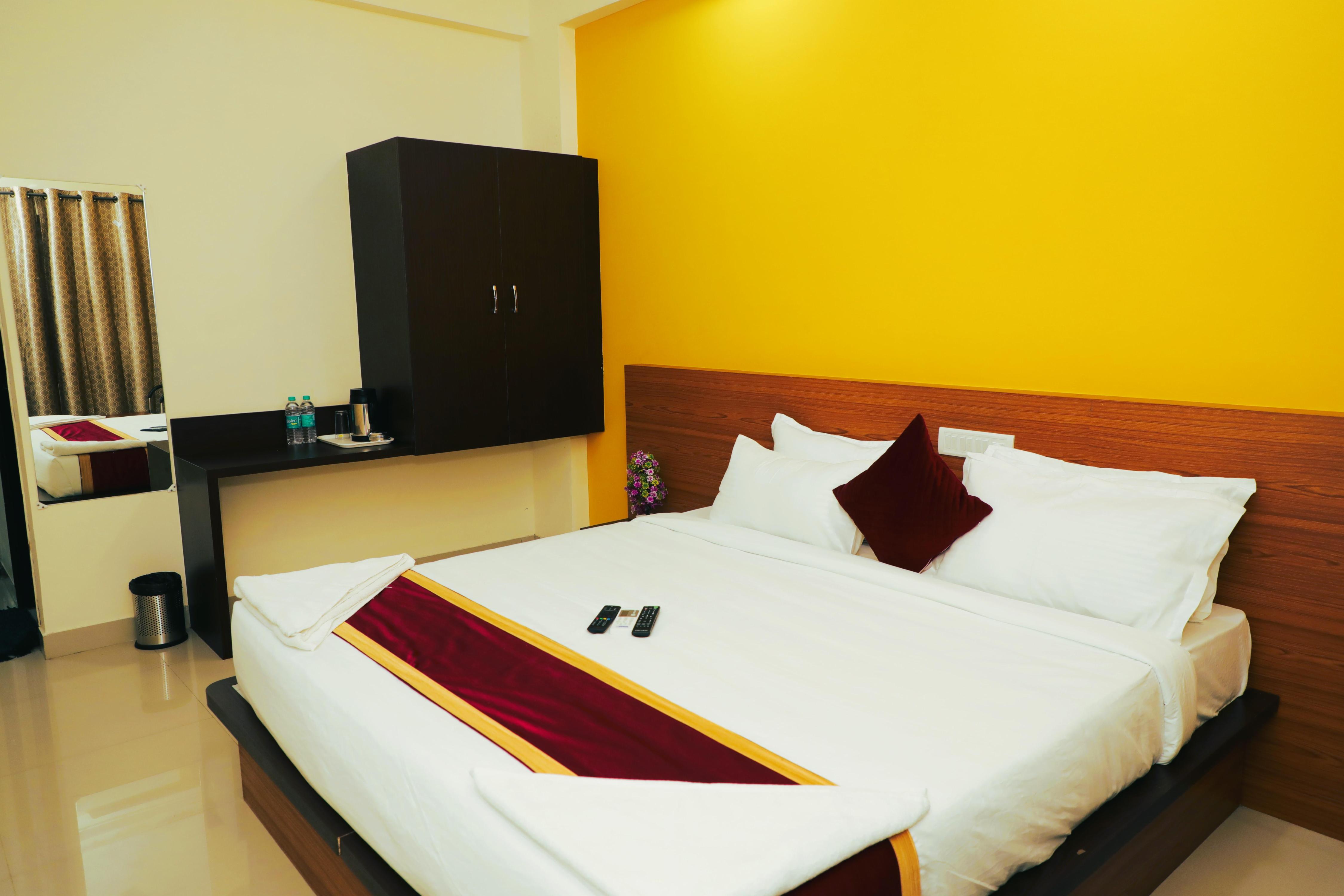 Hotel Shri Durga International