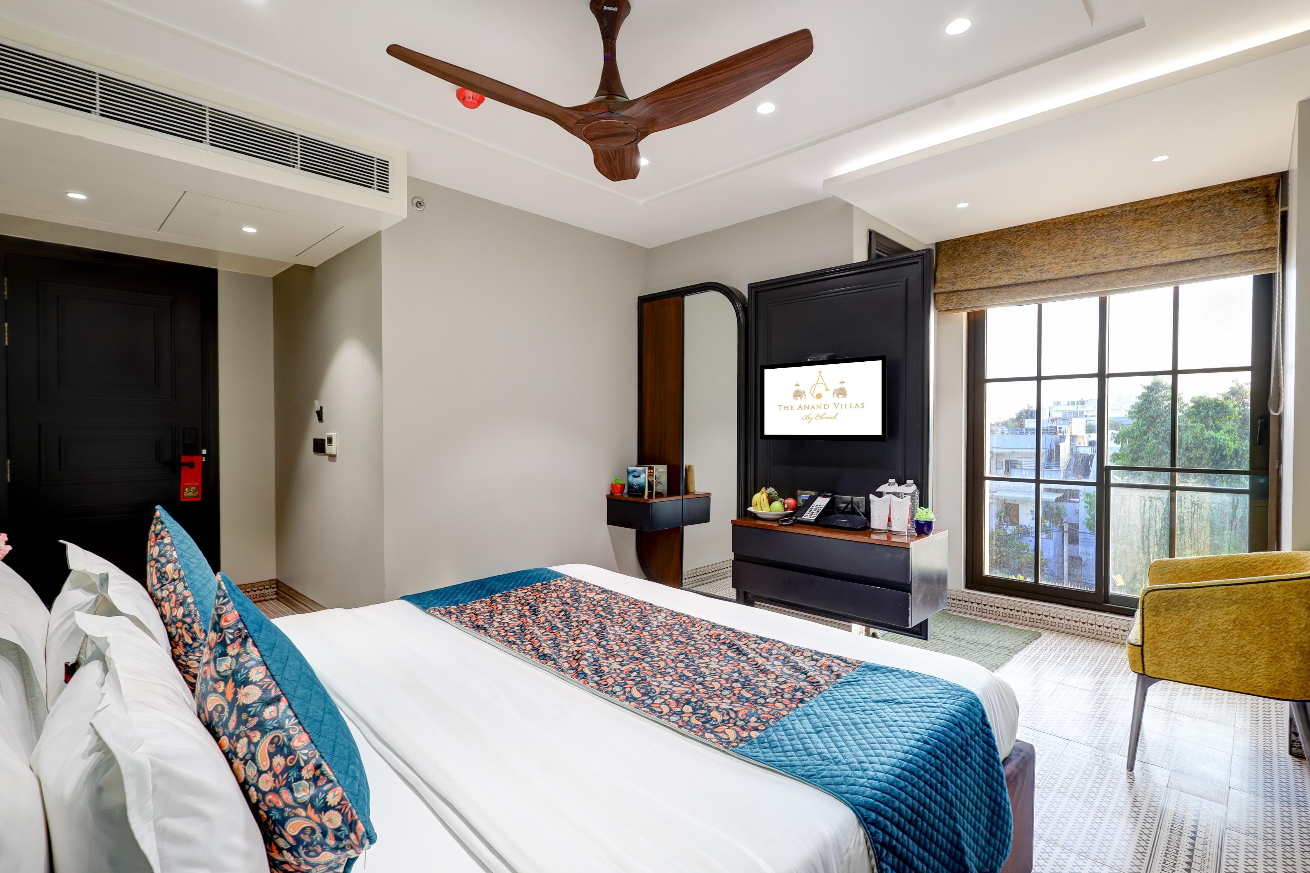 Hotel Anand Vilas by Cherish - Ashok Vihar Room Type - Maharaja Deluxe