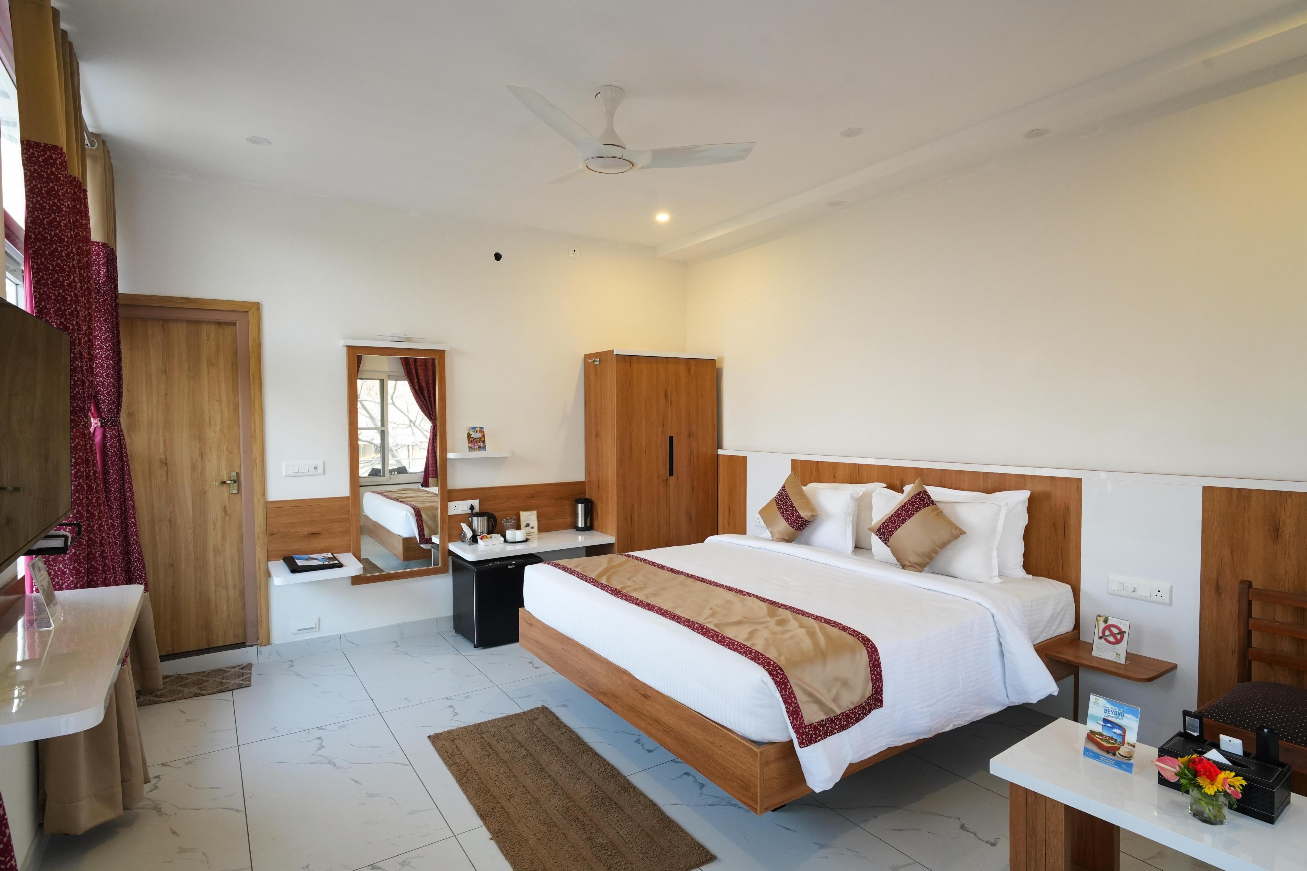 MGM Whispering Winds Yelagiri Room Type - Club Room - King and Sofa Bed - Sitout