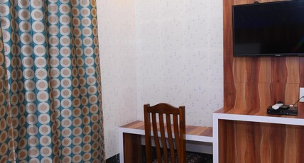 Hotel Royal Inn Lodging Room Type - Standard Non AC Room