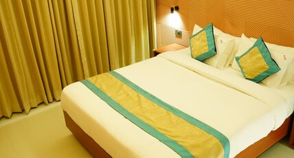 Hotel Sai Krishna Room Type - Deluxe Double Bed AC Room