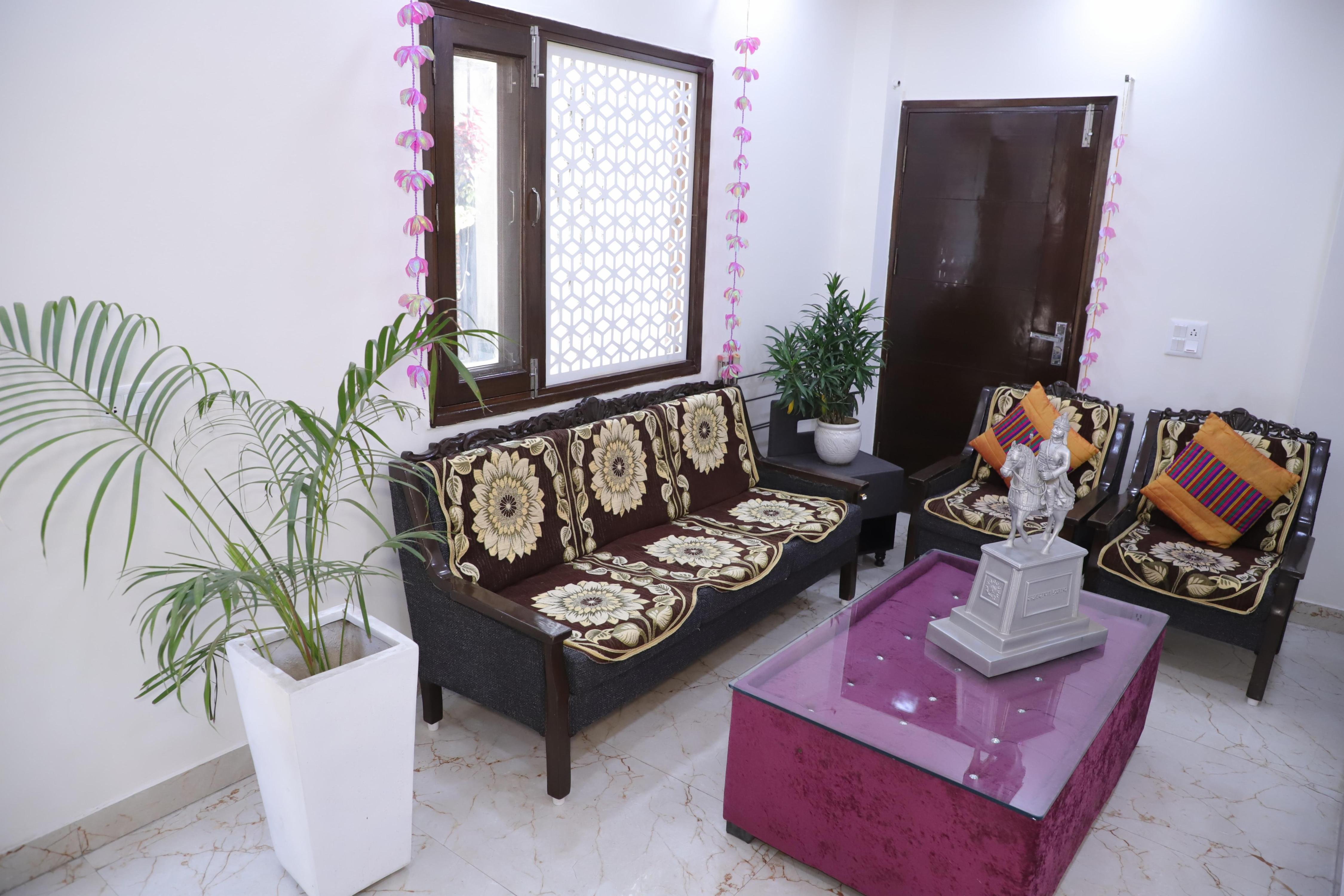 Fortune Home 1Bhk L36 Saket - Tap to explore photos