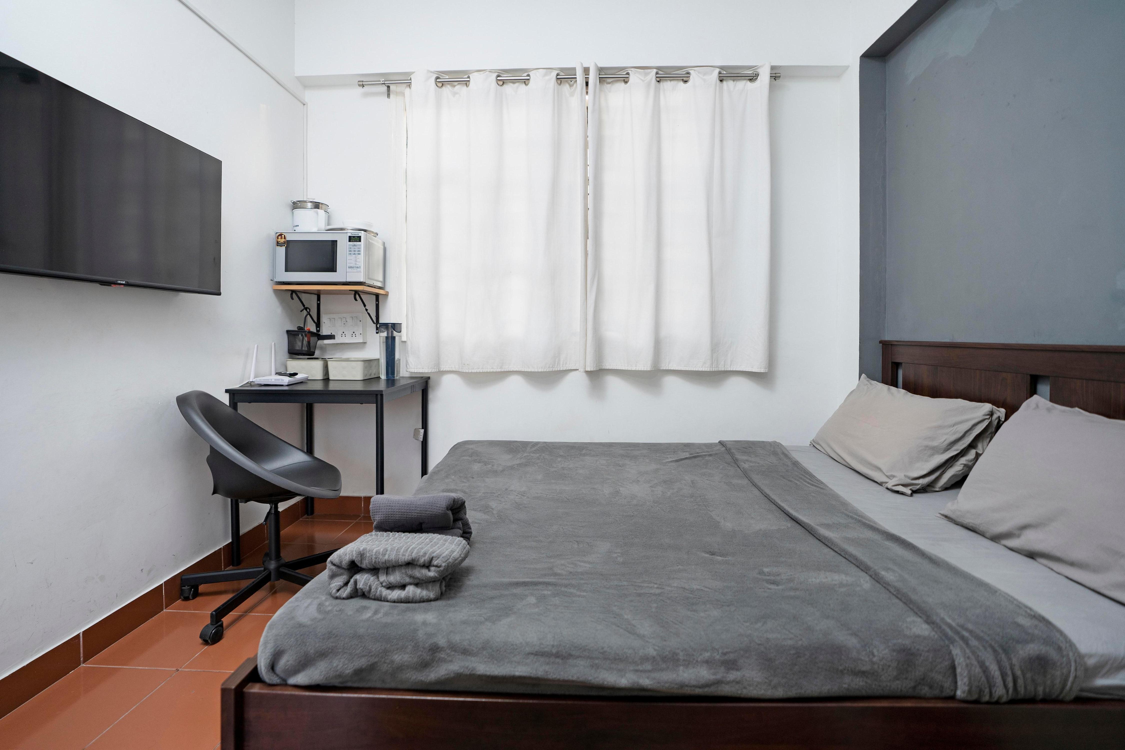 AISHWARYA APARTMENTS Room Type - The Studio Room